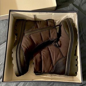 Caslon boots NWT and box